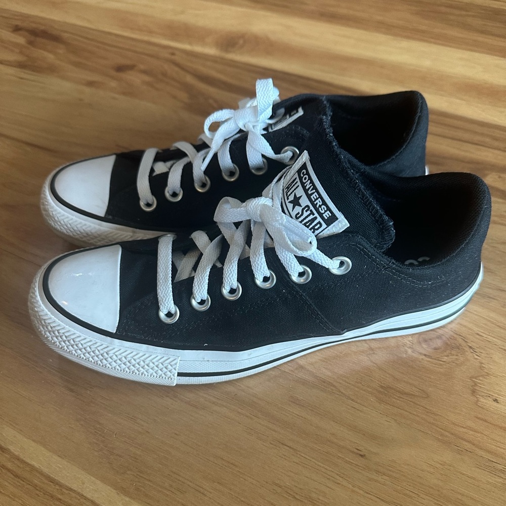 Converse Chuck Taylor All Star Madison Sneakers Women’s Size 8